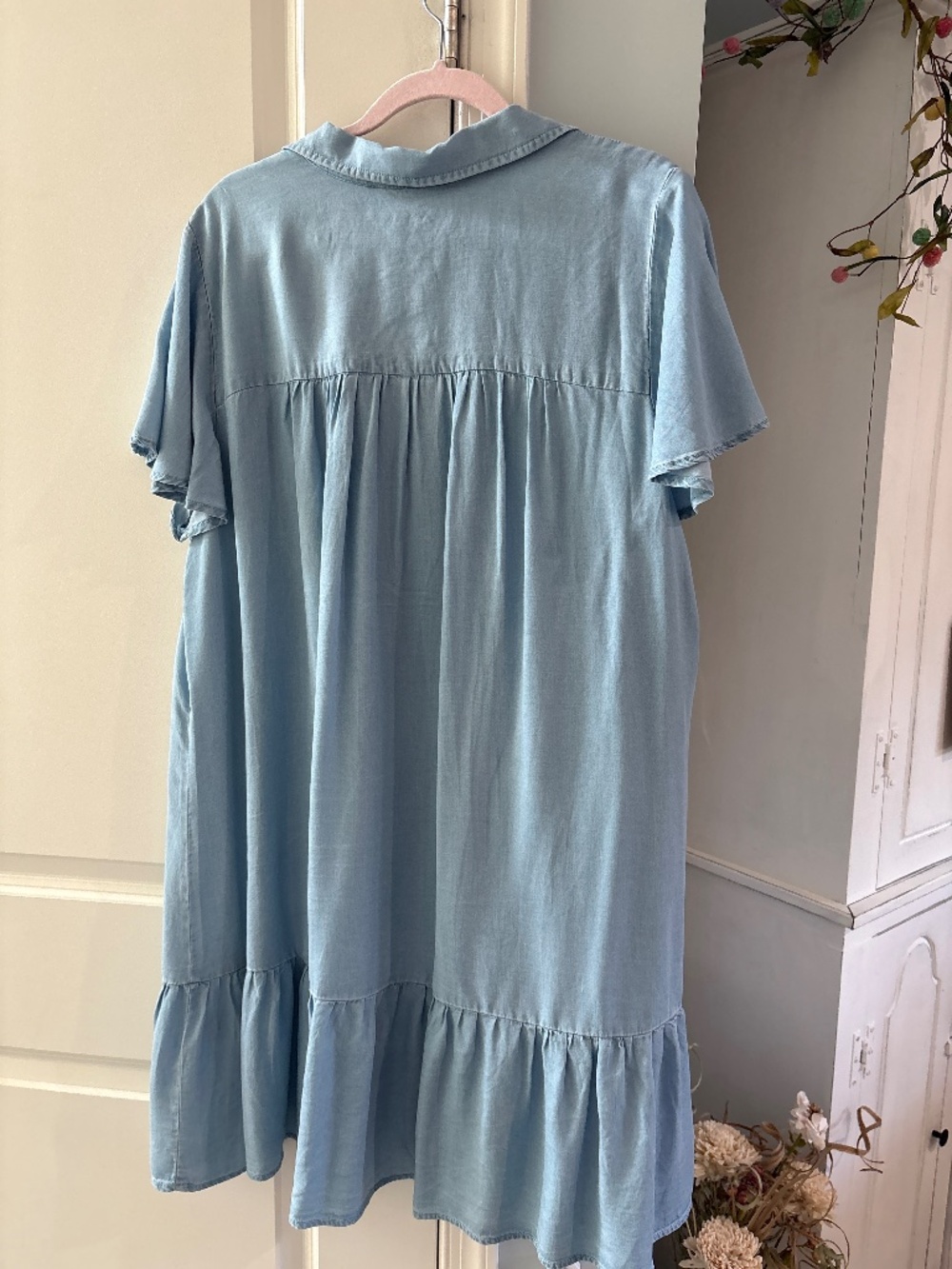 Dress - Picture 2 of 2